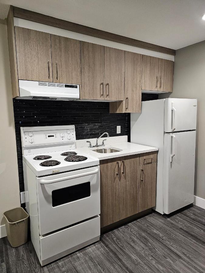 Western Budget Motel #1 Leduc/Nisku Bagian luar foto