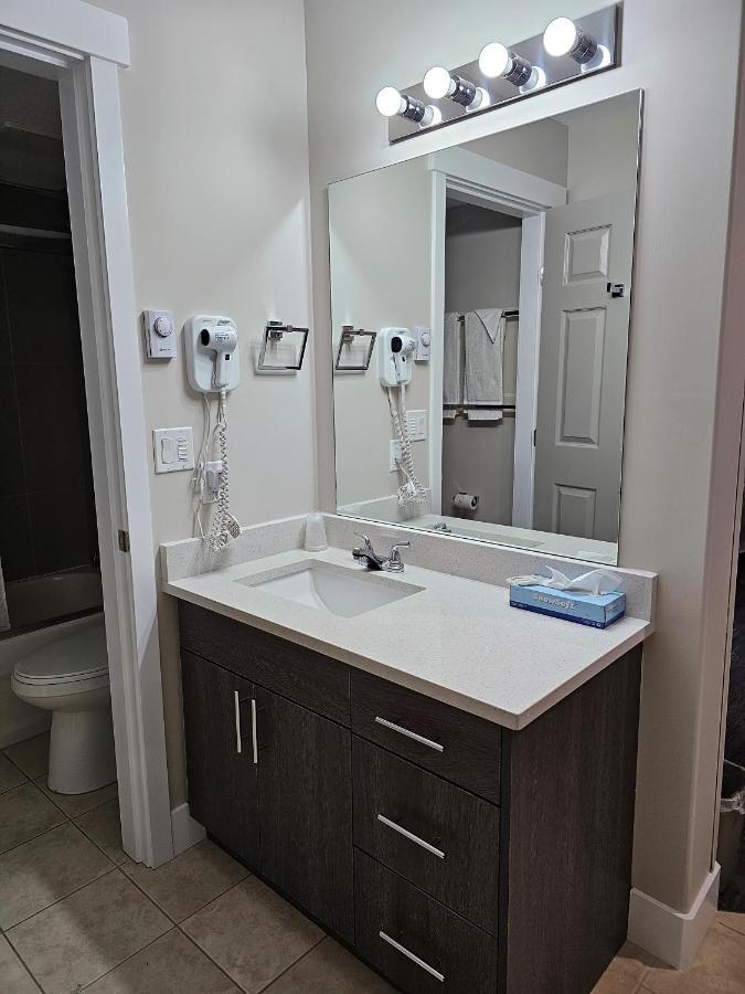 Western Budget Motel #1 Leduc/Nisku Bagian luar foto